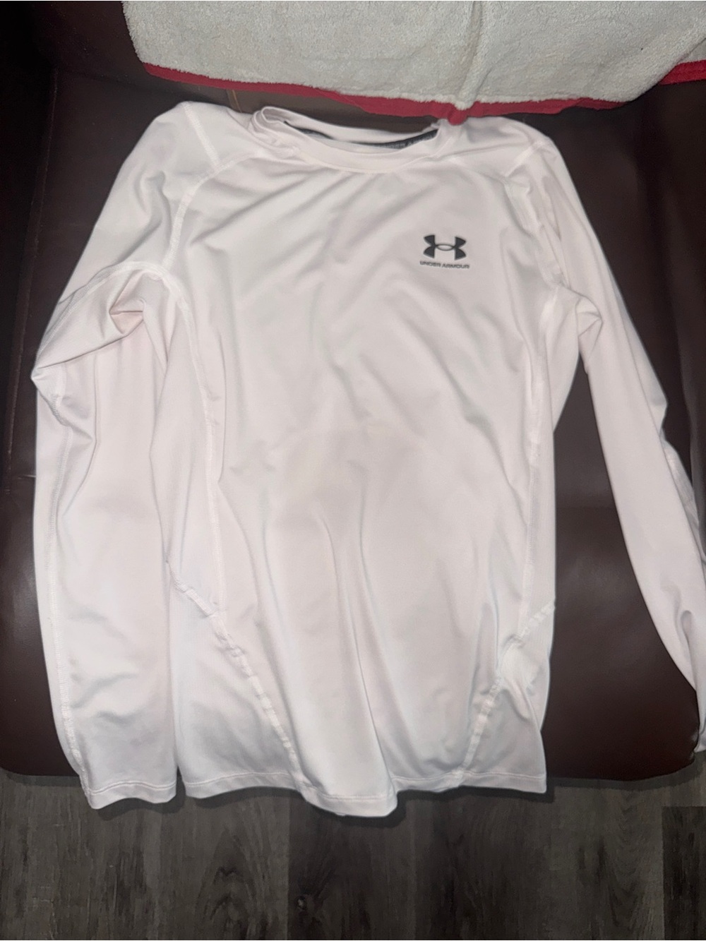 Under Armour White Long Sleeve HeatGear compression Shirt. Medium. Mens. New